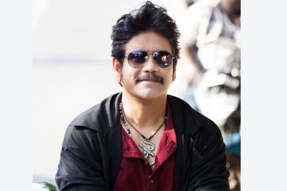 'కింగ్ 100' కరెక్ట్ టైంకి వచ్చేనా?